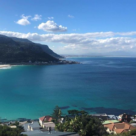 1 Mountain Rd Boutique B&B Fish Hoek Extérieur photo