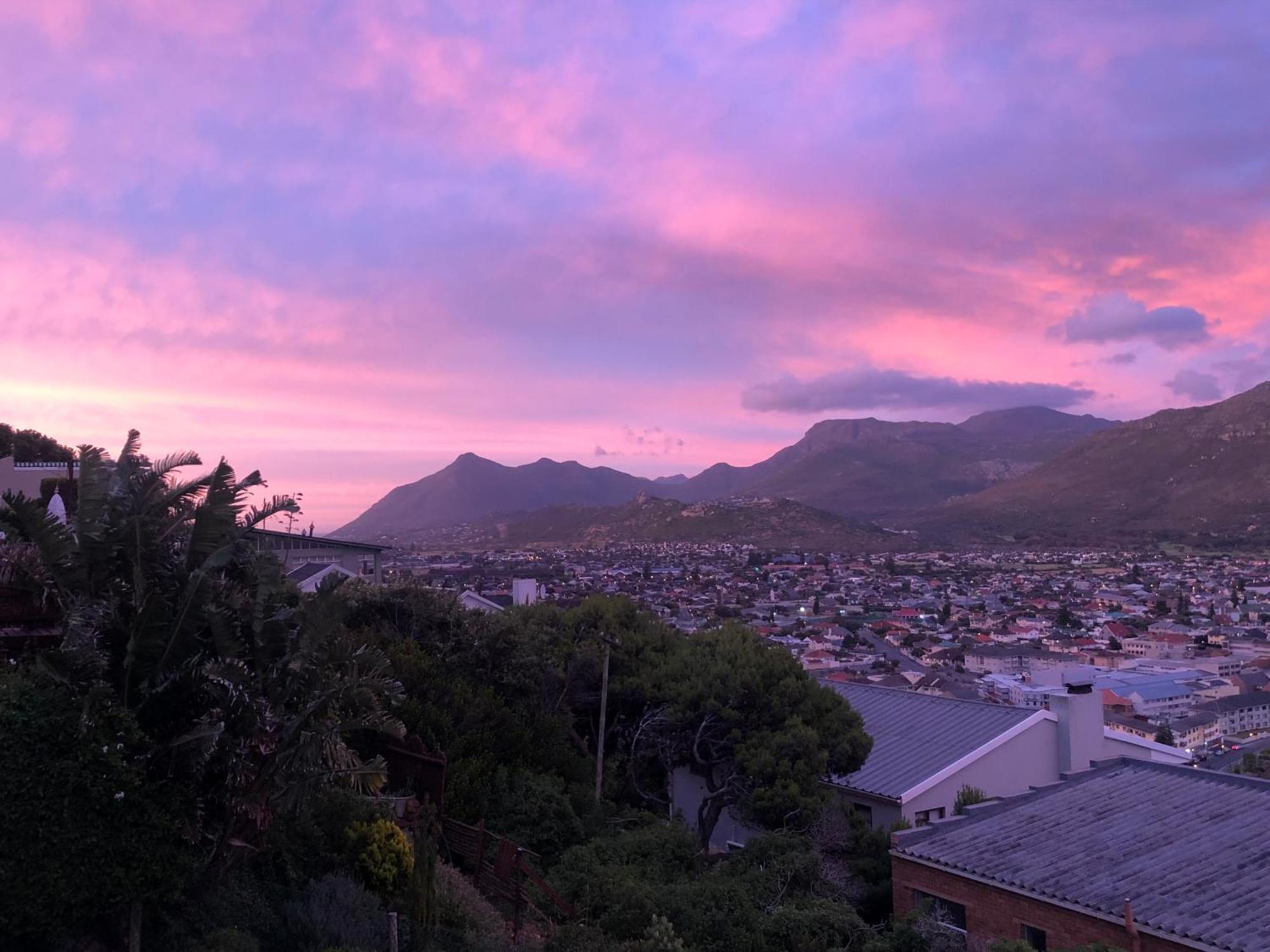 1 Mountain Rd Boutique B&B Fish Hoek Extérieur photo