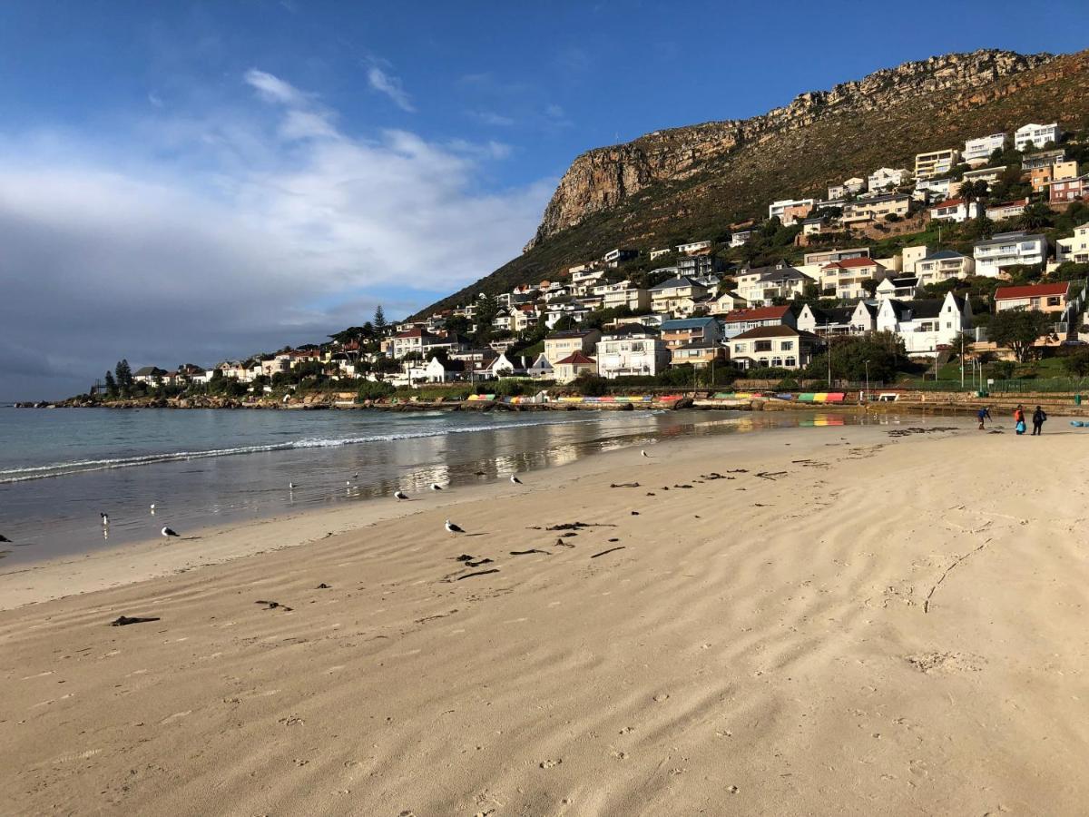 1 Mountain Rd Boutique B&B Fish Hoek Extérieur photo