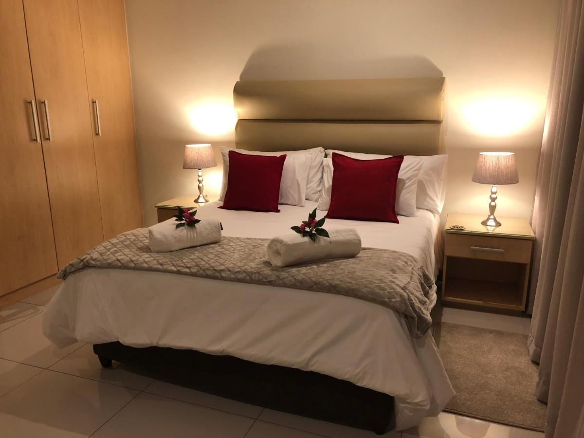 1 Mountain Rd Boutique B&B Fish Hoek Extérieur photo