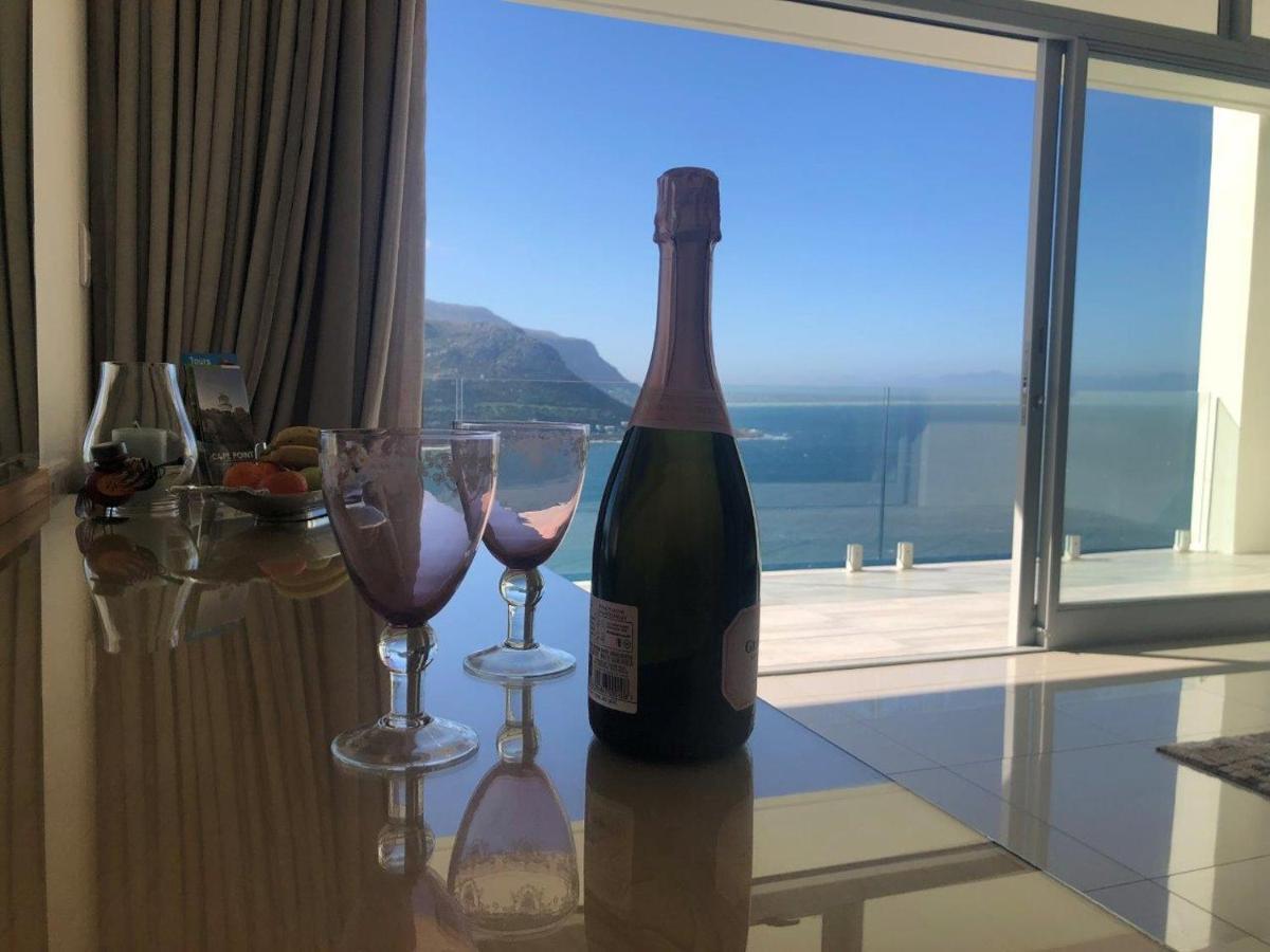1 Mountain Rd Boutique B&B Fish Hoek Extérieur photo
