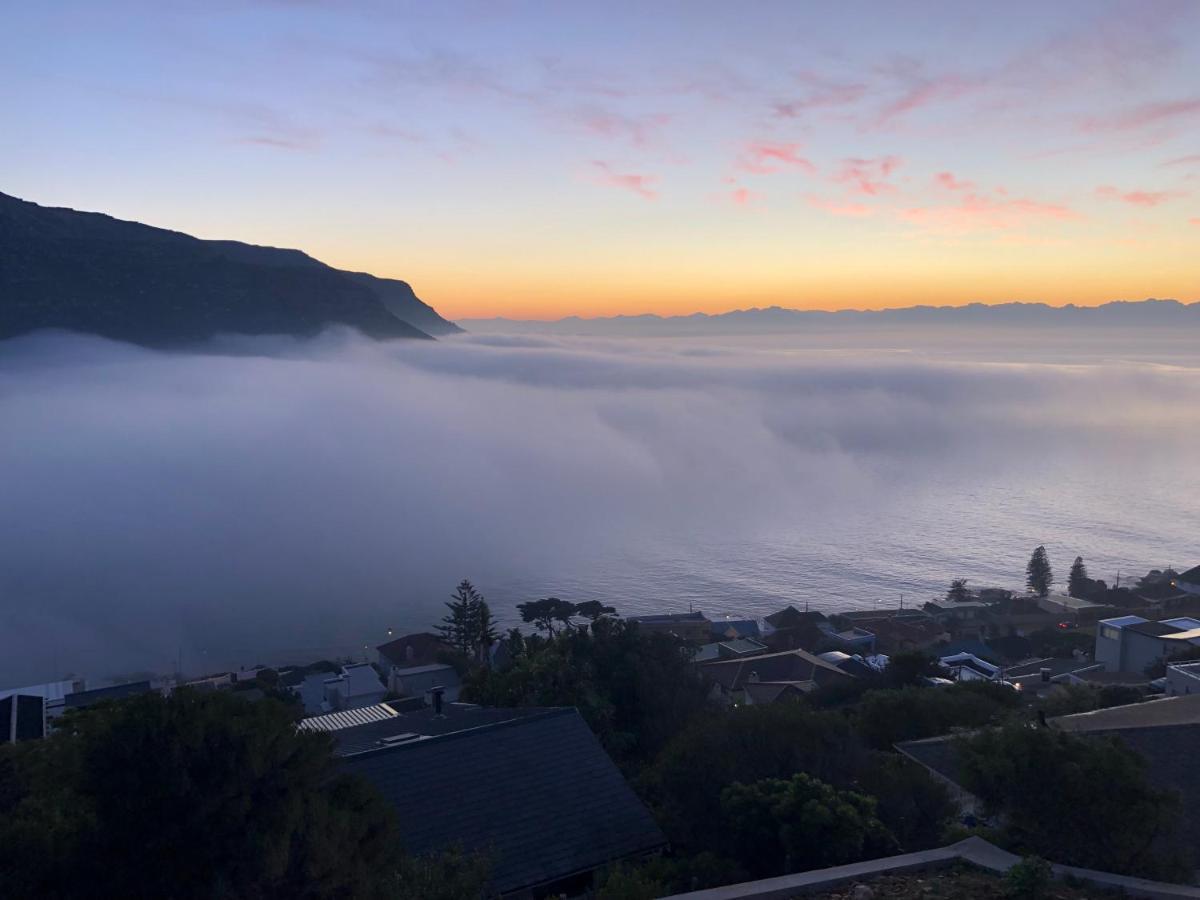 1 Mountain Rd Boutique B&B Fish Hoek Extérieur photo